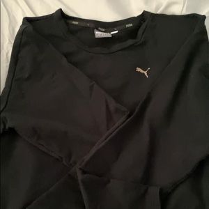 Puma light weight sweatshirt
